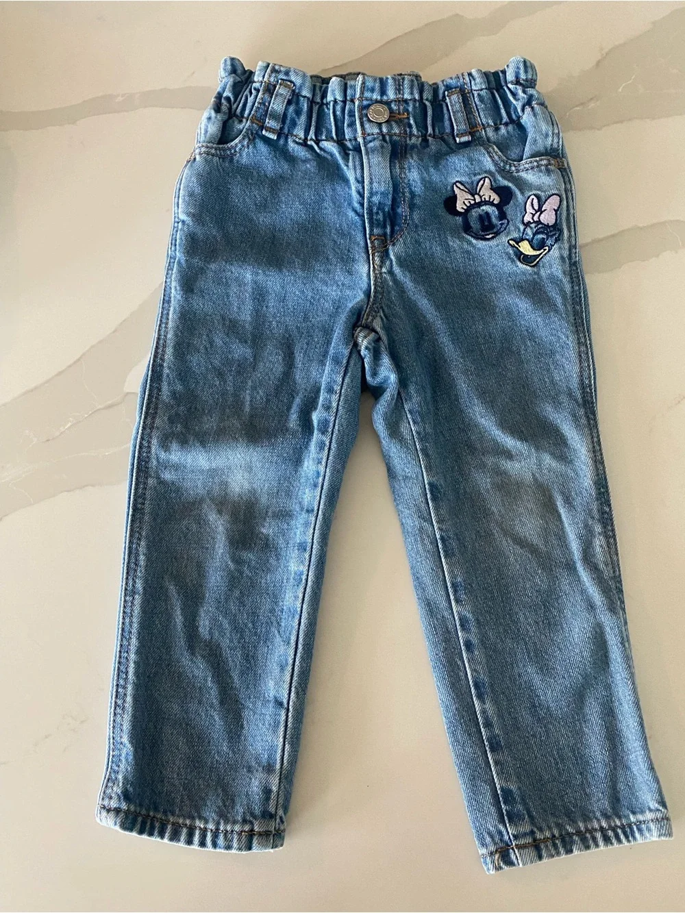 Disney baby gap Girls Minnie Mouse Daisy Duck embroidered 100% Denim Jeans 2T